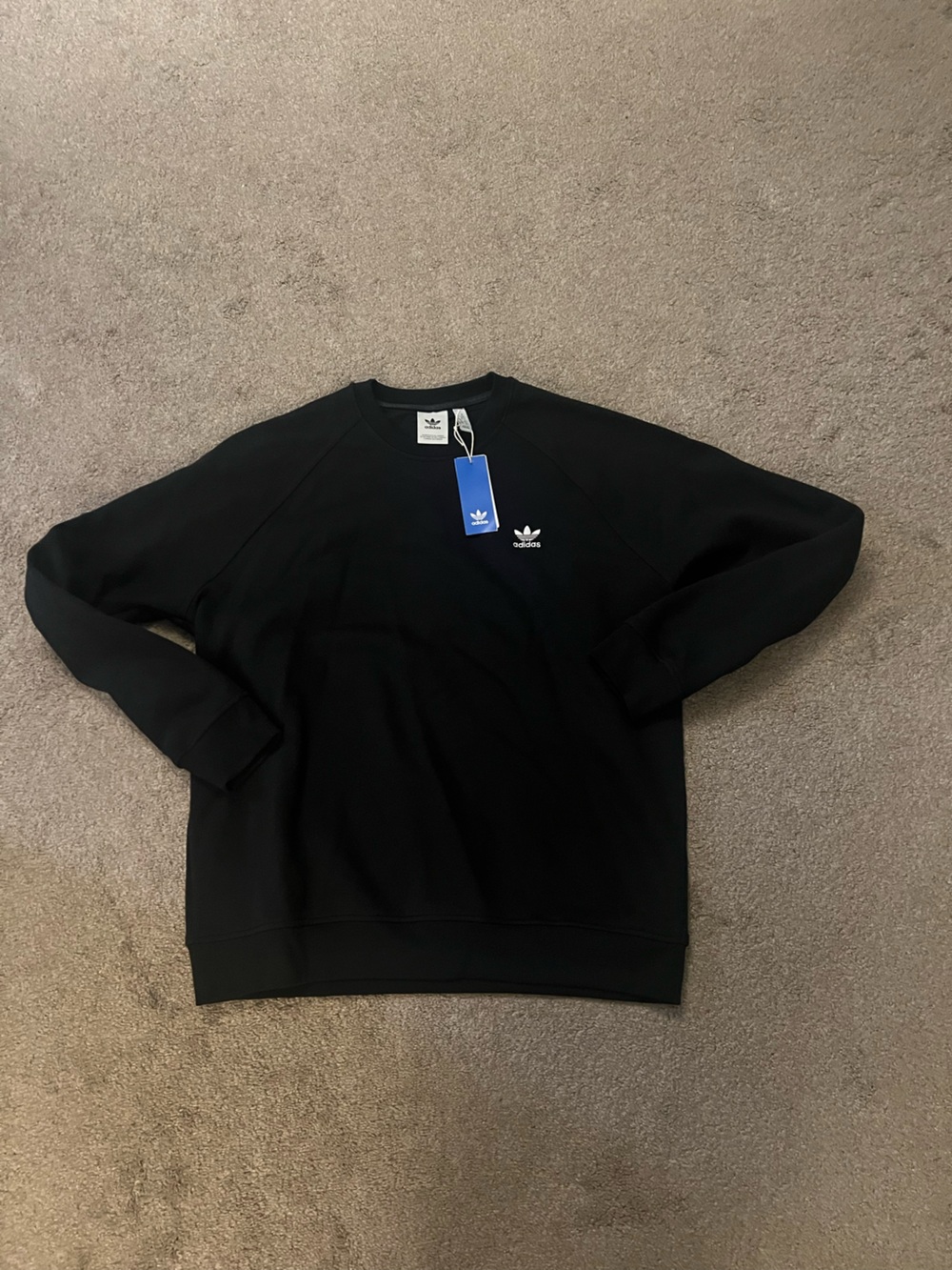 Adidas heavyweight crewneck sweatshirt black XL NWT